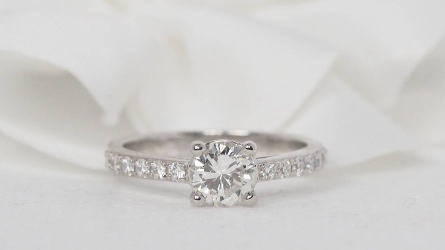 Bague 52 Bague solitaire en or blanc et diamant 58 Facettes 29909/28189