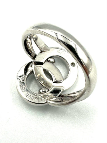 Bague 54 PIAGET. Collection "Possession", bague or blanc 18K et diamant 58 Facettes