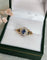 Bague 53 Bague en Or jaune, Or blanc et Saphirs 58 Facettes 649