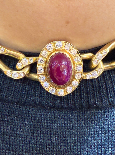 Collier Collier ras du cou Cartier en or 18 carats et diamants , rubis cabochon 58 Facettes