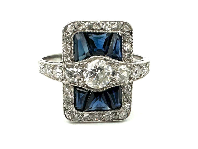 Bague 54 Bague Art-Déco en platine, saphirs calibrés et diamants 58 Facettes