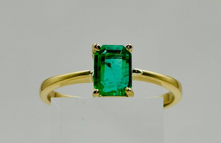 Bague 56 Bague en or jaune avec émeraude colombienne 58 Facettes 50302