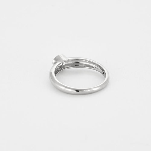 Bague 53 Bague solitaire en or blanc et diamants 58 Facettes GU294