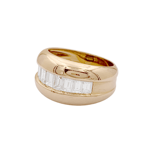 Bague Bague Cartier, "Odin", or jaune, diamants taille émeraudes. 58 Facettes 34672
