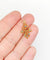 Pendentif Pendentif vintage or jaune Main de fatma orné de turquoises (circa 1950) 58 Facettes A04727