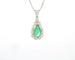 Collier avec pendentif en émeraude de 0,75 ct, goutte et diamants