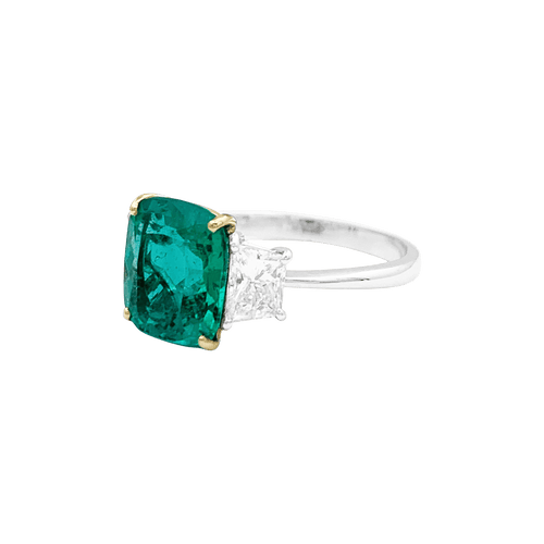 Bague 53 Bague émeraude, deux ors, diamants. 58 Facettes 34496