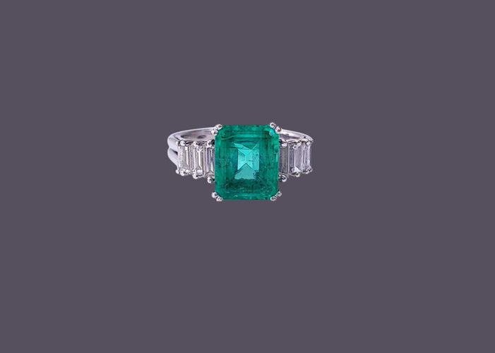 Bague 53 Bague émeraude et diamants en or blanc 18k 58 Facettes BAG.EMER.TE-1707