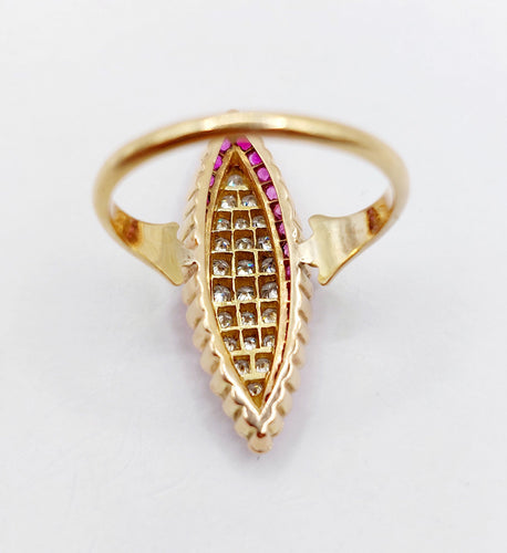 Bague 53 Bague marquise Art Déco or jaune, diamants et rubis 58 Facettes A05270