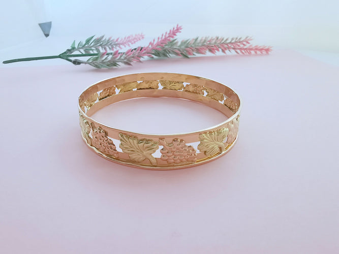 Bracelet Bracelet Jonc Rigide grappes de raisin et feuilles de vigne 58 Facettes AA 1639