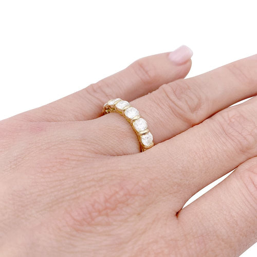 Bague 48 Alliance or jaune et diamants. 58 Facettes 32605