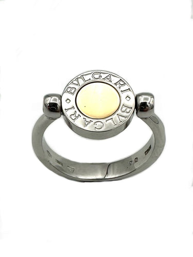 Bague 54 BVLGARI. Collection "BVLGARI-BVLGARI", bague 2 ors et onyx 58 Facettes