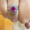 Bague 52 Bague en or blanc diamants et rubis 58 Facettes