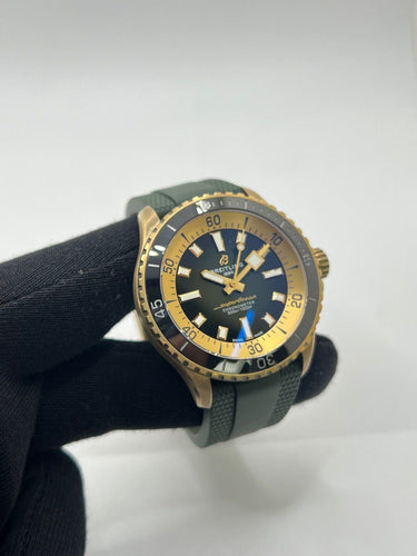 Montre Breitling Superocean 42 N17375201L1S1 58 Facettes