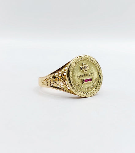 Bague 52 AUGIS - Bague médaille amour or jaune couronne de lauriers ornée de rubis et de diamant (circa 1958) 58 Facettes A04959