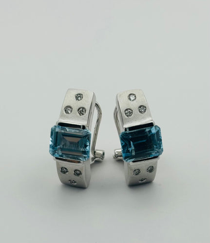 Pendientes de oro blanco con Topacio y Diamantes 58 Facettes 50225
