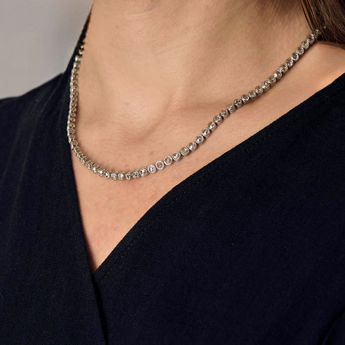 Collier Collier rivière en or blanc et diamants taillés en rose. 58 Facettes GU182