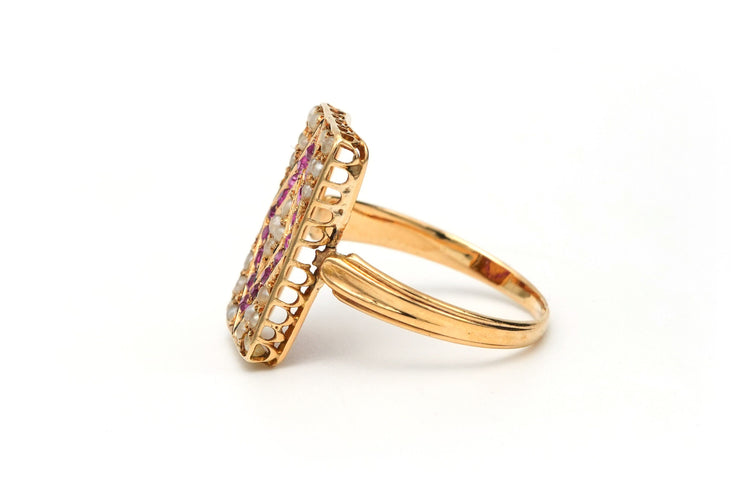 Bague 50 Bague en or jaune sertie de rubis et de perles 58 Facettes 22204