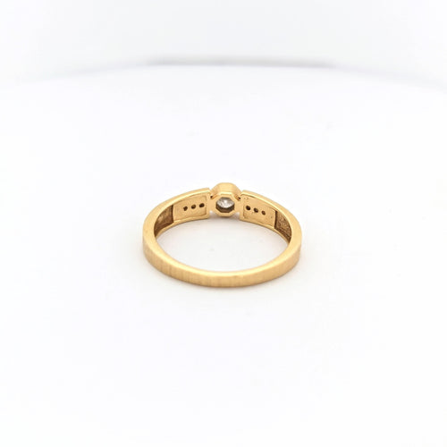 Bague 52 Bague or jaune et diamants 58 Facettes 30097