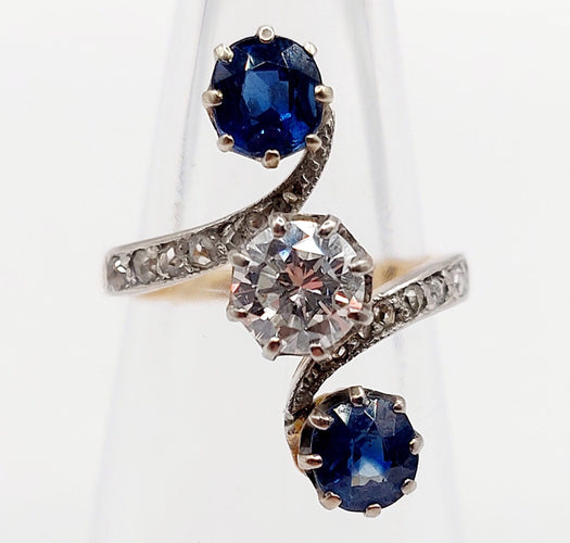 Bague 49 Bague marquise antique or 18k diamant 0,70 carats et saphirs (circa 1900) 58 Facettes A06104