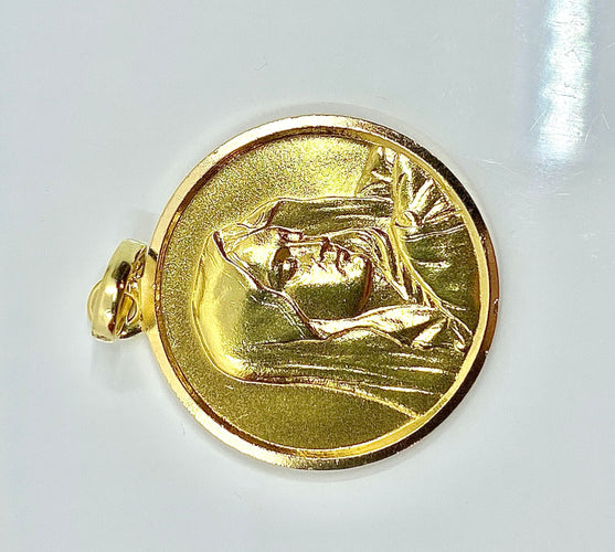 Pendentif Médaille en or jaune 18 carats : profil de la Vierge 58 Facettes AB295