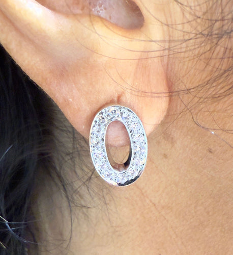 Boucles d'oreilles Parure collier et boucles d’oreilles or blanc et diamants 58 Facettes