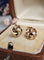 Boucles d'oreilles Boucles d'oreilles nœuds or jaune et blanc 58 Facettes 653