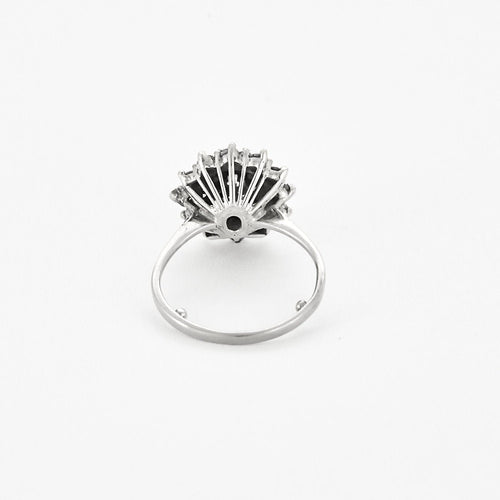 Bague 52,5 Bague pompadour or blanc et diamants 58 Facettes B250311