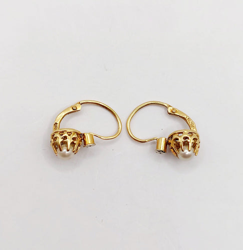 Boucles d'oreilles Dormeuses antique or perle en serti griffes 58 Facettes A05421