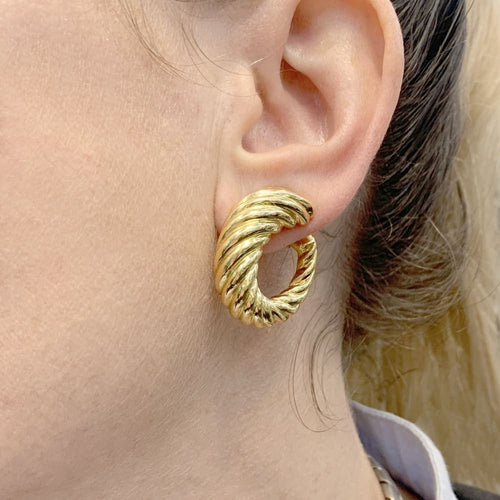 Boucles d'oreilles Boucles d'oreilles vintage, or jaune. 58 Facettes 34424