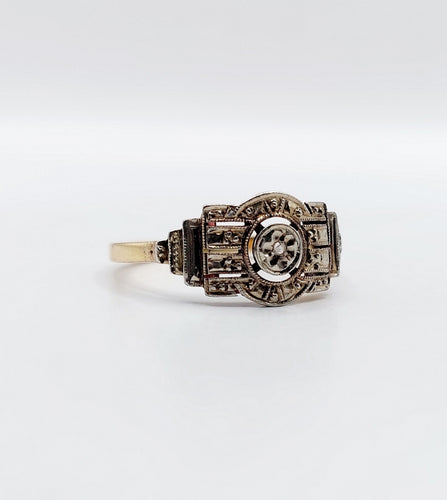 Bague 55 Bague art déco or jaune et diamant 58 Facettes A05705