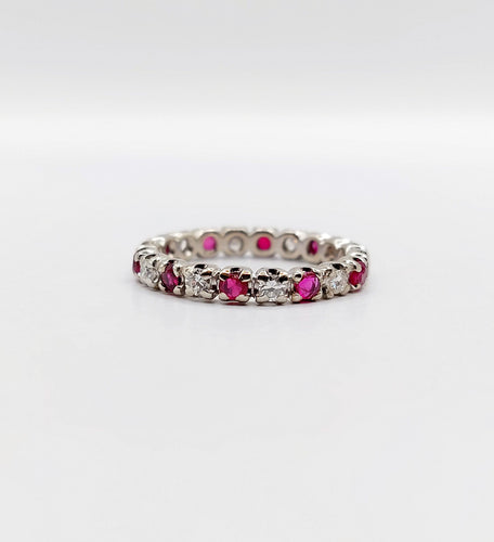 Bague 51 Alliance américaine vintage or blanc 18k diamants et rubis 58 Facettes A06081