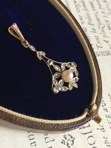 Pendentif Pendentif Belle Époque en or jaune 18k et platine, perle et diamants 58 Facettes