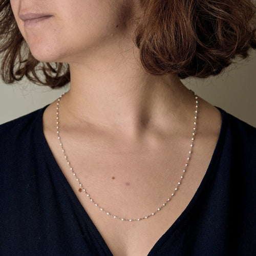 Collier GIGI Clozeau - Classique Gigi - Collier en or blanc et résine blanche 58 Facettes CAN1352X6
