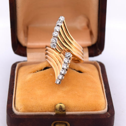 Bague 45 Bague en or jaune avec diamants 58 Facettes