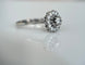 Bague 49.5 Bague de fiançailles vintage en or blanc avec rosette et diamants 58 Facettes