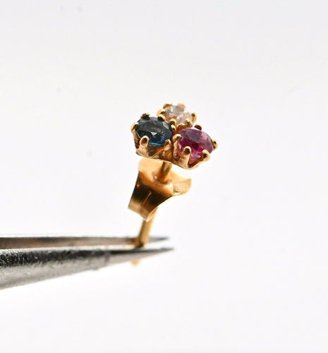 Boucles d'oreilles boucles d'oreilles en or 18 carats ornées d'un saphir, d'un rubis et d'un diamant 58 Facettes