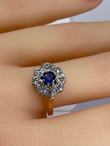 Bague Bague marguerite en or blanc en saphir et diamants 58 Facettes AB476