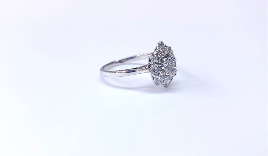 Bague 54.5 Bague marguerite en or blanc 18k et diamants 58 Facettes Bag.marg-dt.DV