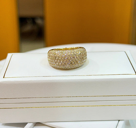 Bague 59 Bague bombée or jaune pavage de diamants 58 Facettes
