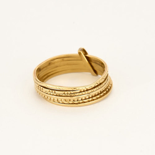Bague 58.5 Bague semainier vintage en or jaune 58 Facettes