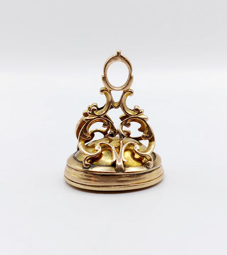 Pendentif Pendentif sceau antique en or 14k et agate gravée d’armoiries 58 Facettes A06678