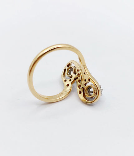 Bague 51 Bague toi et moi antique or jaune, diamants, monture à enroulement (circa 1900) 58 Facettes A05284