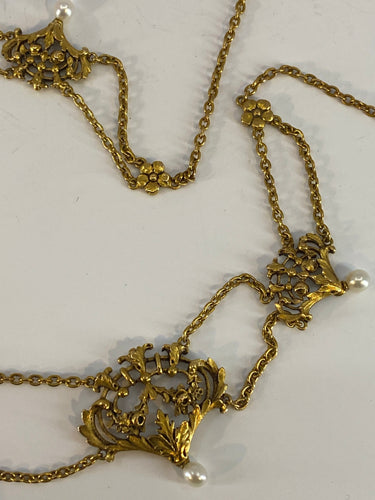Collier Collier draperie en or 18 carats et perles, travail français vers 1880 58 Facettes AB37