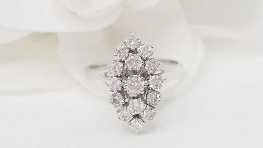 Bague 54 Bague marquise Or blanc Diamants 58 Facettes 32600