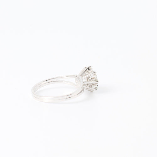 Bague 53 BAGUE MARGUERITE DIAMANTS EN OR GRIS 18K 58 Facettes
