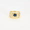 Bague 57 Bague or jaune, saphir central, sertie de 38 diamants 58 Facettes 1-0000102/2