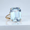 Bague en or jaune 18 carats et aigue marine