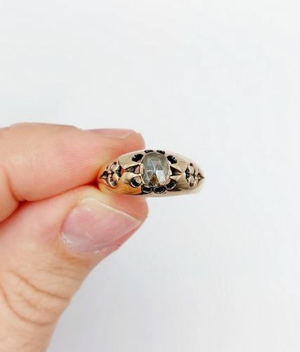 Bague 56.5 Bague jonc bombé antique en or 14k et diamant taille rose 58 Facettes A06623