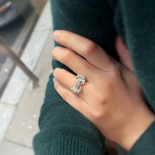 Bague 52 Bague - Or & Diamants 58 Facettes 240054SP